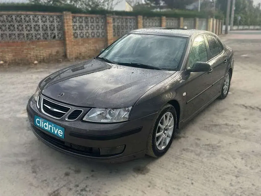 Usado Saab 9-3 Linear 175 CV (128 kW) 2005 Gris Berlina