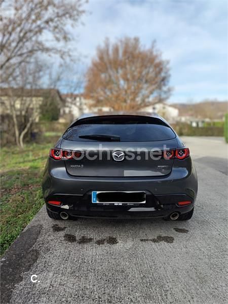 Usado Mazda 3 186 CV (136 kW) 2021 Gris / plata Berlina