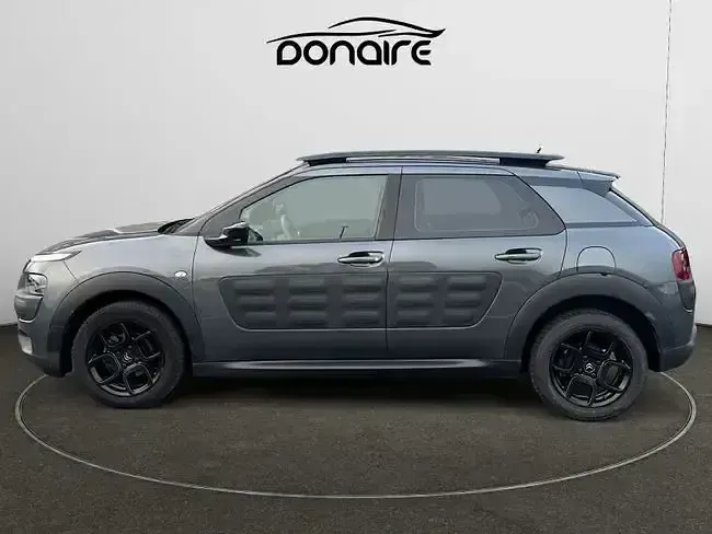 Usado Citroën C4 Cactus Feel 81 CV (59 kW) 2015 Gris Utilitario