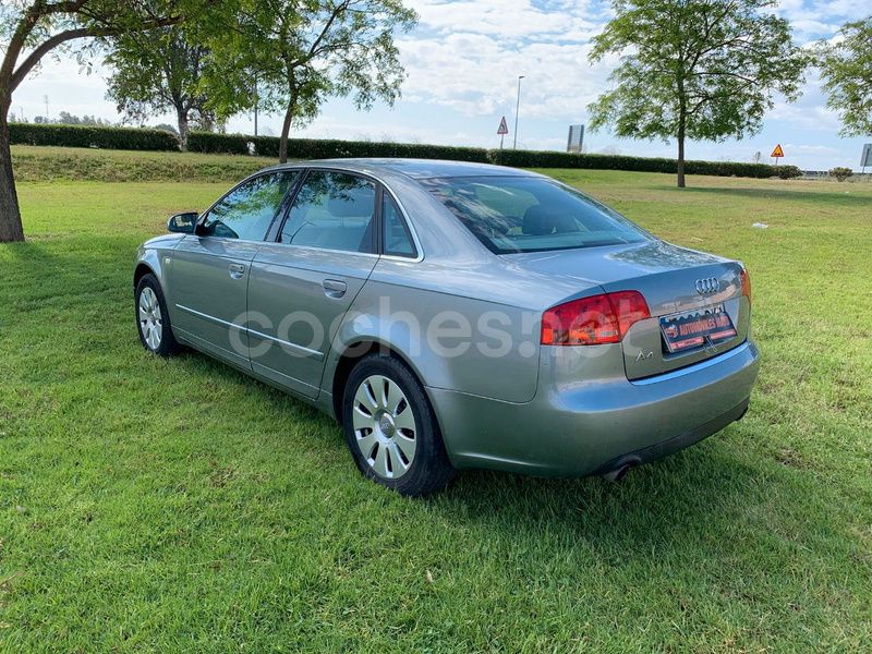 Usado Audi A4 Sport 150 CV (110 kW) 2004 Beige Berlina