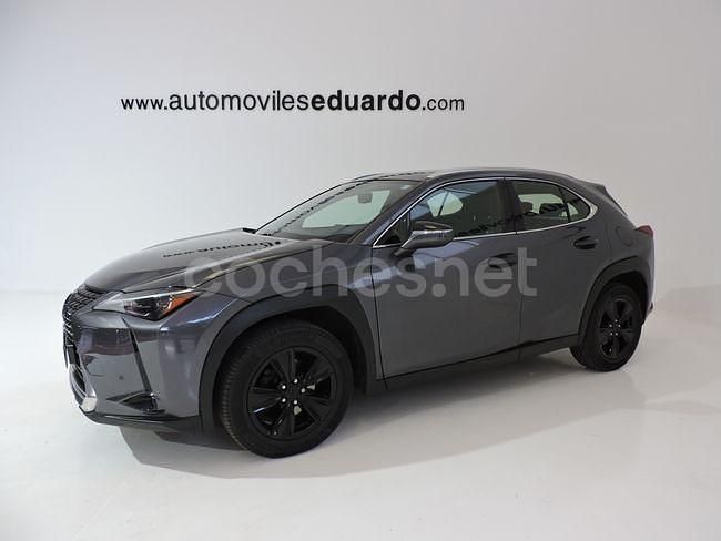 Usado Lexus UX Business Edition 184 CV (135 kW) 2023 Gris / plata SUV