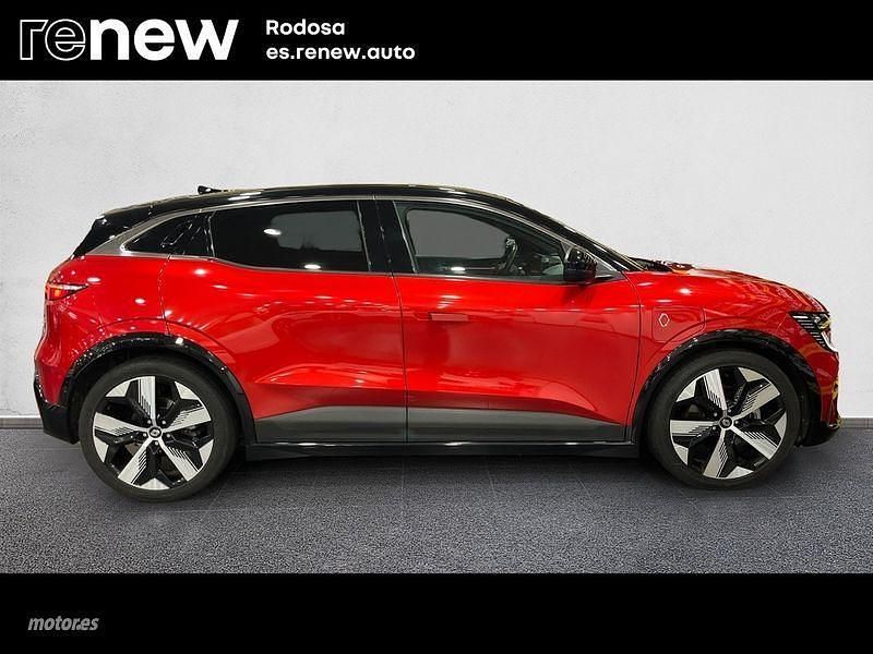 Usado Renault Megane E-Tech Techno 161 kW (219 CV) 2023 Rojo Berlina
