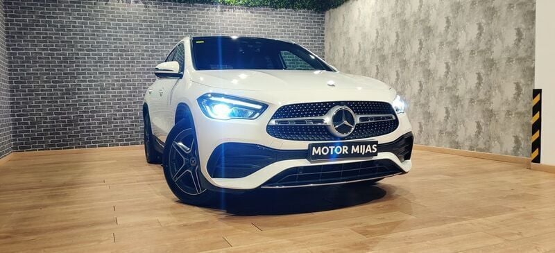 Blanco Usado 2020 Mercedes GLA200 SUV | 35.900 € (Precio justo) - Imagen 1/4
