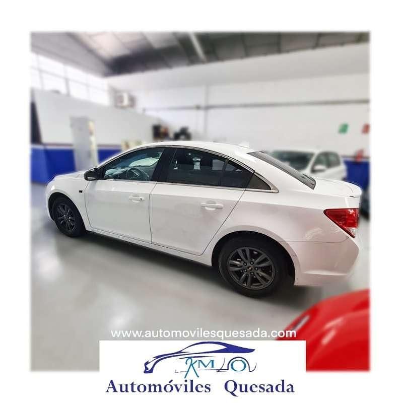 Usado Chevrolet Cruze LT 163 CV (119 kW) 2012 Blanco Utilitario