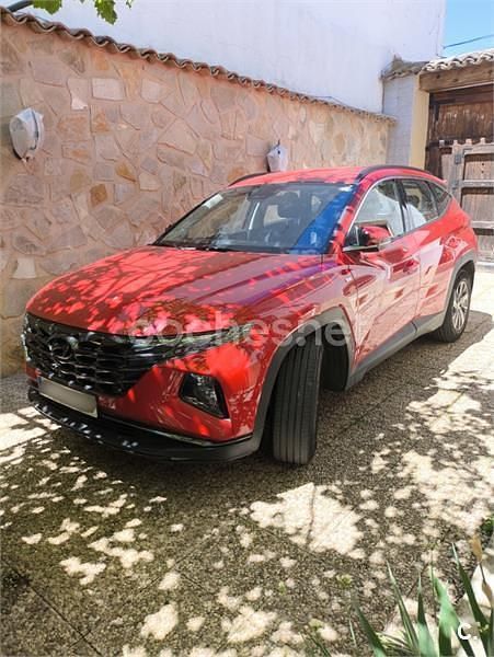 Usado Hyundai Tucson 136 CV (100 kW) 2023 Rojo SUV