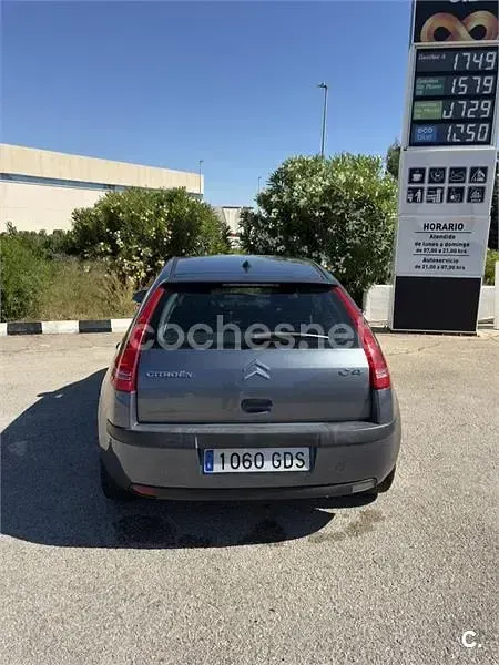 Usado Citroën C4 110 CV (80 kW) 2008 Gris / plata Berlina