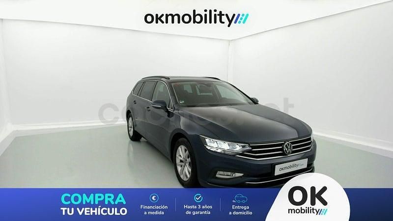 Usado VW Passat 150 CV (110 kW) 2021 Azul Familiar