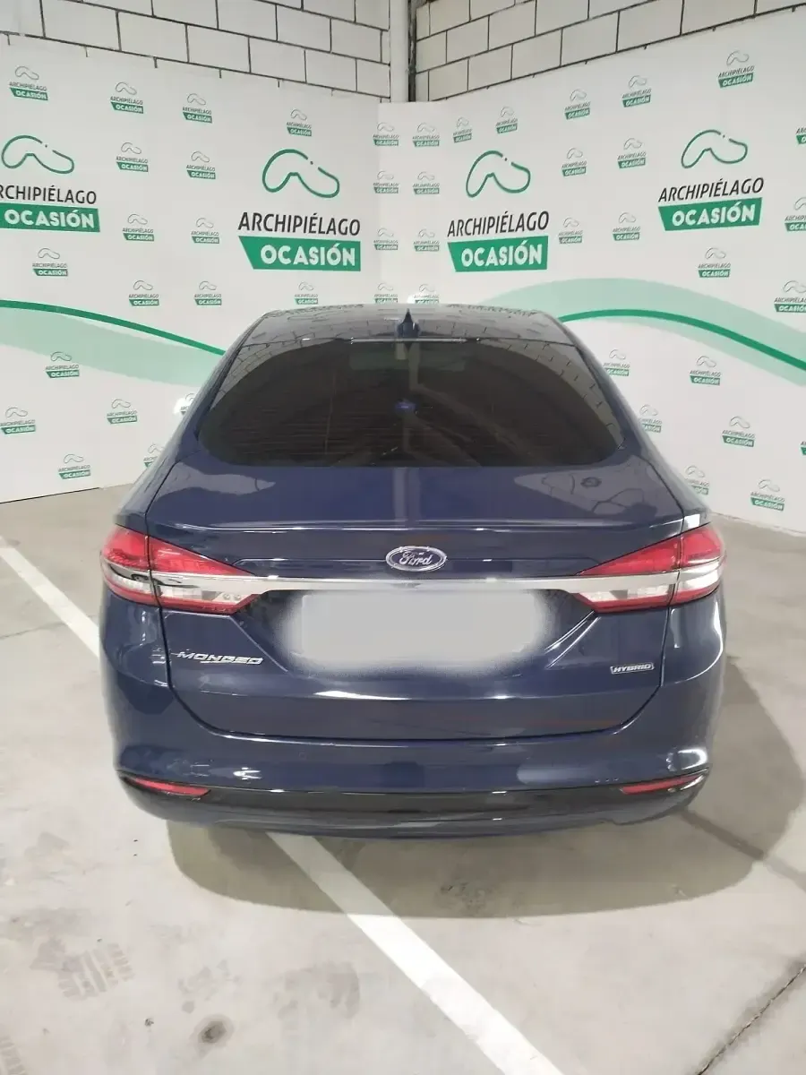 Usado Ford Mondeo Titanium 187 CV (137 kW) 2021 Azul Berlina