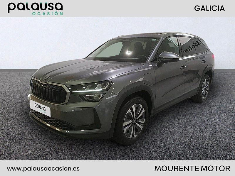 Gris / plata Usado 2025 Skoda Kodiaq Selection SUV | 37.990 € - Imagen 1/4