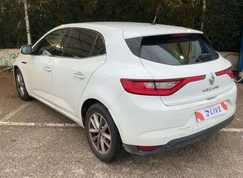 Usado Renault Mégane IV Intens 101 CV (74 kW) 2017 Blanco Utilitario