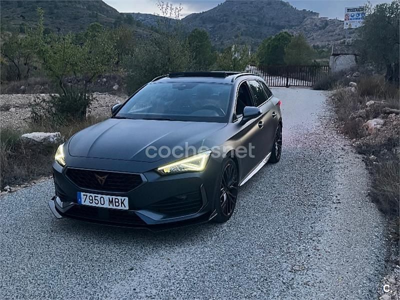 Negro Usado 2022 Cupra Leon VZ Familiar | 32.500 € (Precio justo) - Imagen 1/4