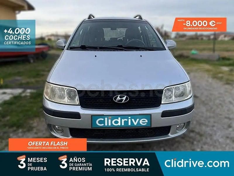 Usado Hyundai Matrix GLS 103 CV (75 kW) 2006 Gris Monovolumen