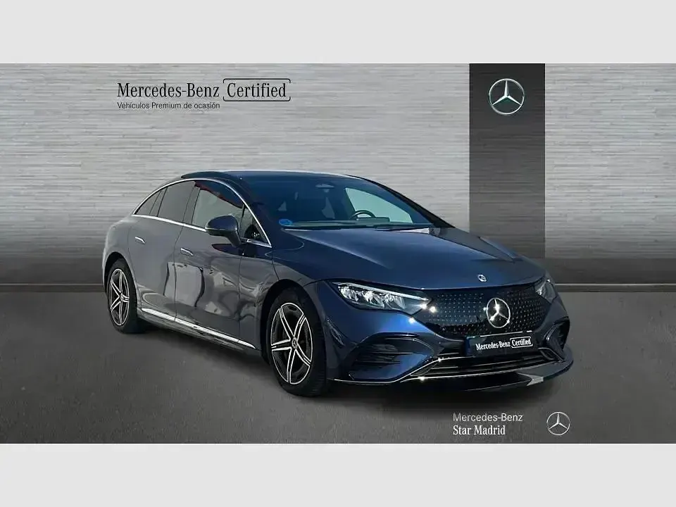 Używany Mercedes EQE350 Edition 214 kW (292 KM) 2024 Niebieski Sedan/Limuzyna