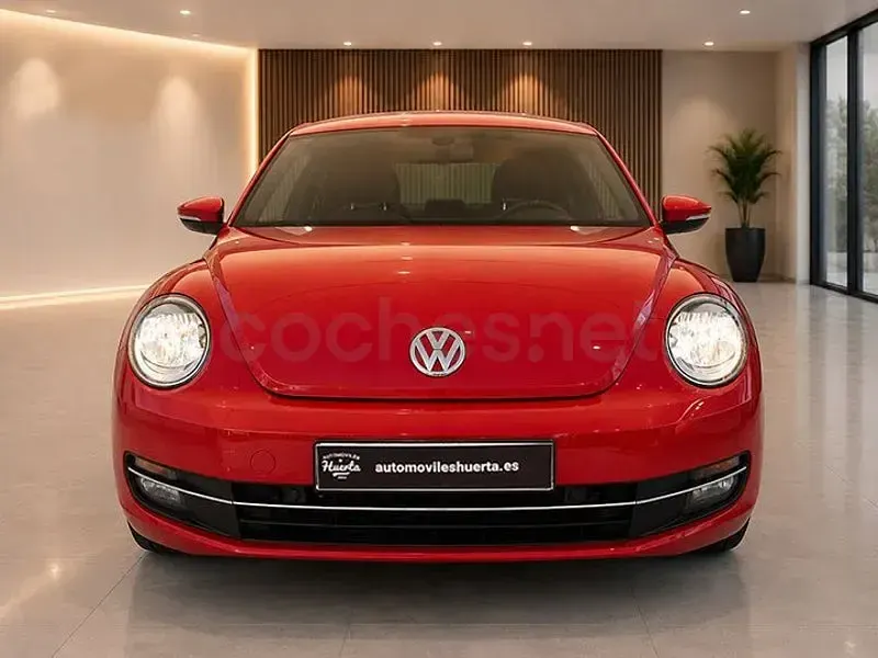Usado VW Beetle Design 105 CV (77 kW) 2013 Rojo Utilitario