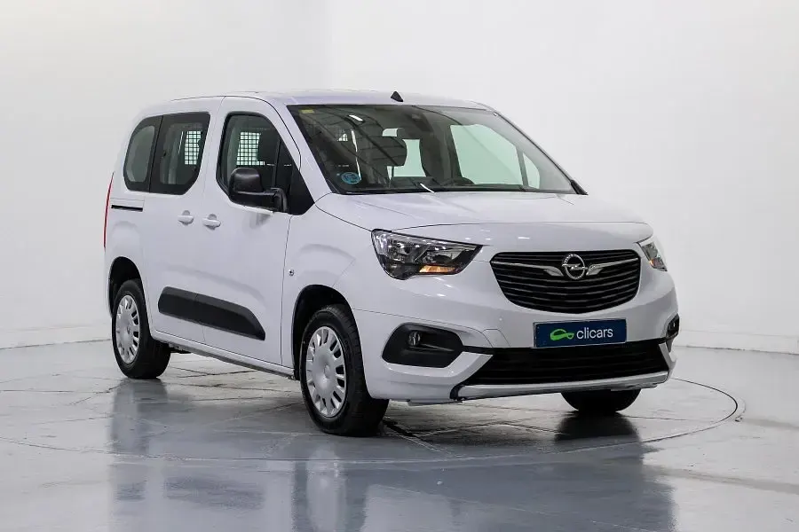 Usado Opel Combo Business Edition 100 CV (73 kW) 2022 Monovolumen