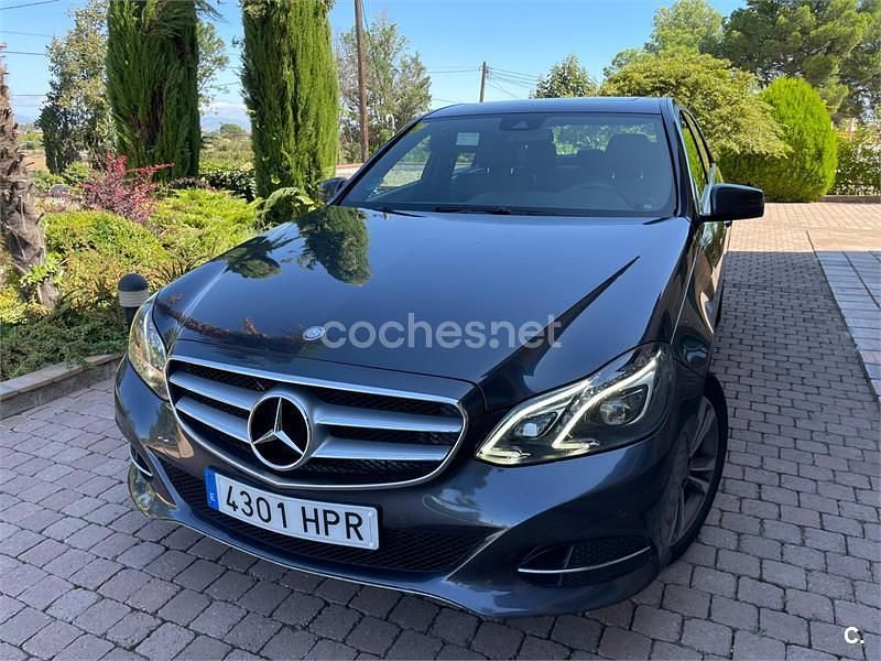 Gris / plata Usado 2013 Mercedes E350 Berlina | 25.500 € - Imagen 1/4