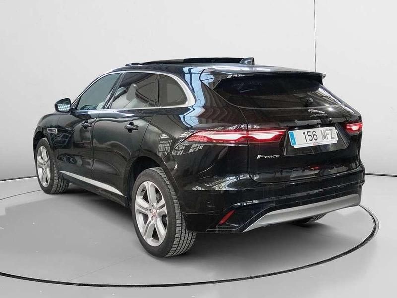 Usado Jaguar F-Pace SE 207 CV (152 kW) 2023 Negro SUV
