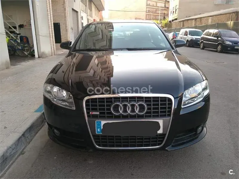 Usado Audi A4 130 CV (95 kW) 2007 Negro Berlina