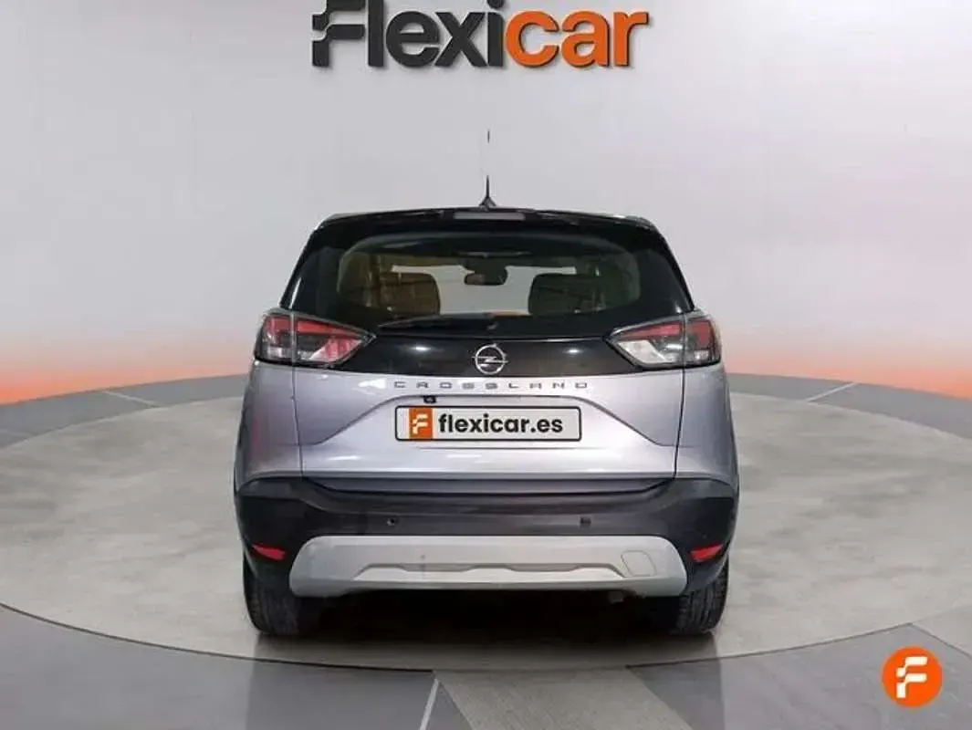 Usado Opel Crossland Edition 110 CV (80 kW) 2021 Gris SUV