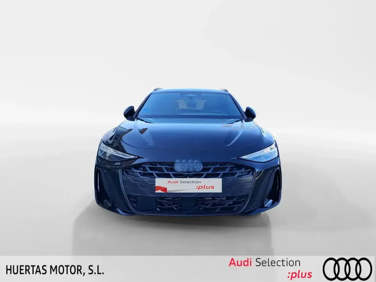 Nuevo Audi A6 e-tron 219 kW (299 CV) 2026 Negro Familiar