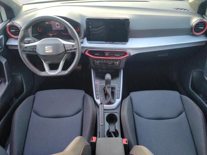 Usado Seat Arona FR 115 CV (84 kW) 2024 Blanco SUV