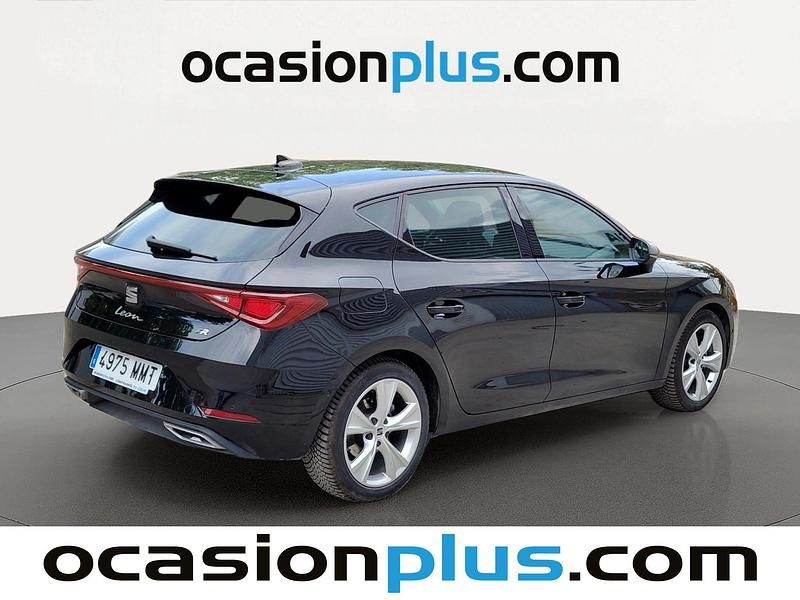 Usado Seat Leon FR 150 CV (110 kW) 2024 Negro Utilitario