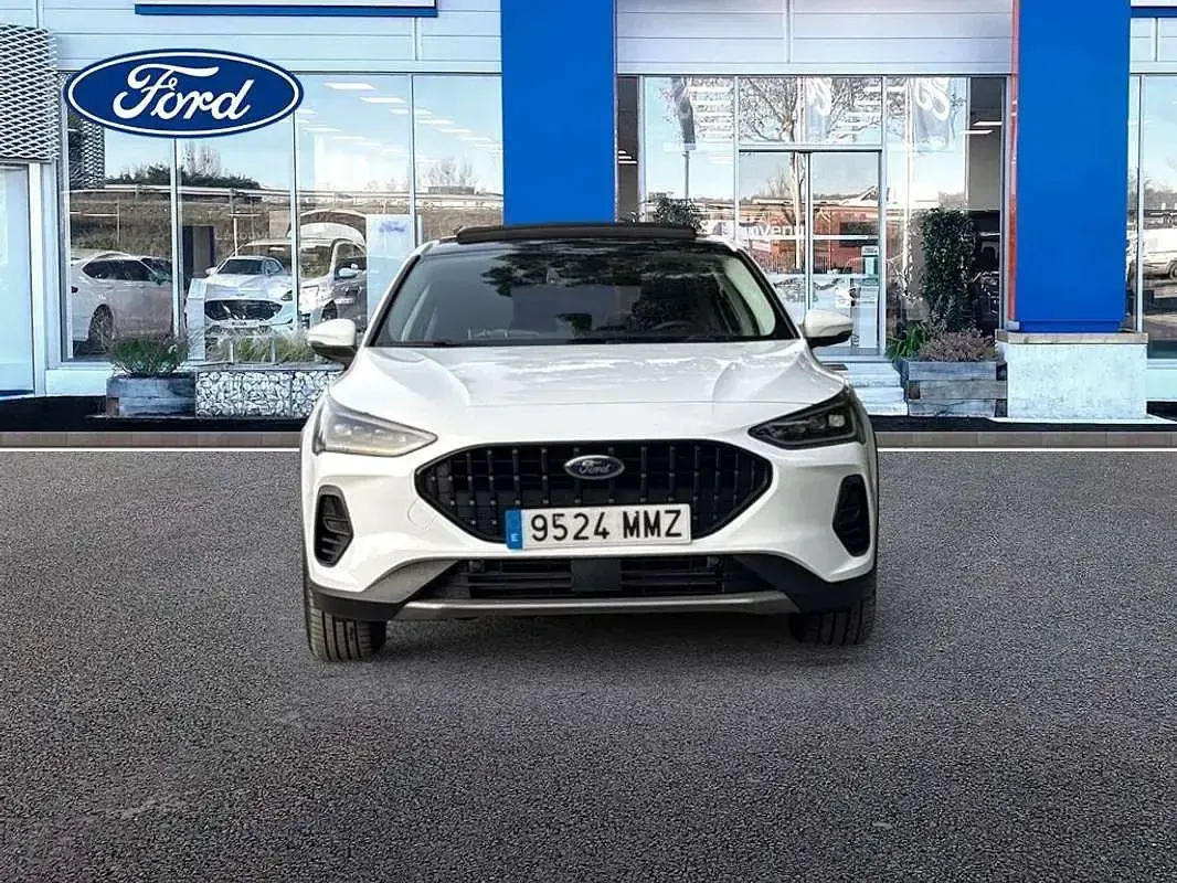 Usado Ford Focus Active X 155 CV (114 kW) 2024 Blanco Utilitario