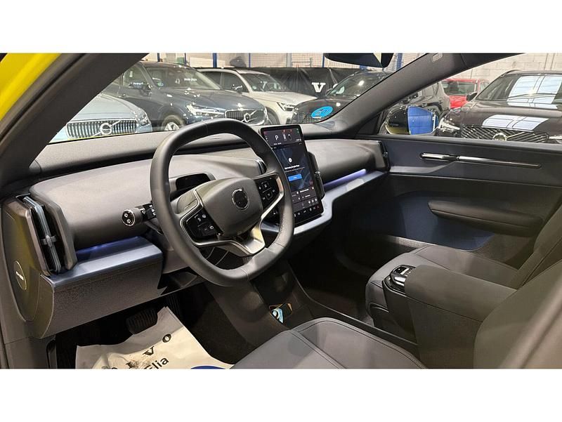 Usado Volvo EX30 Ultra 200 kW (272 CV) 2024 Amarillo SUV
