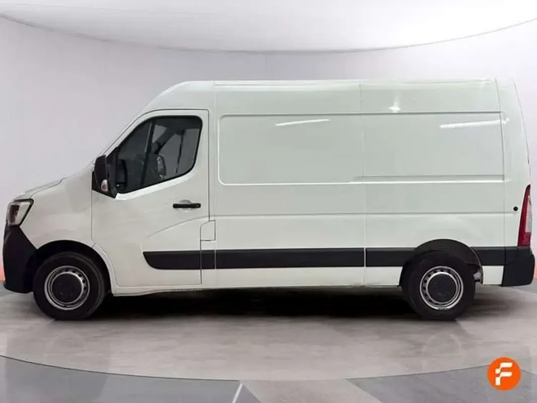 Usado Renault Master 150 CV (110 kW) 2024 Blanco Monovolumen