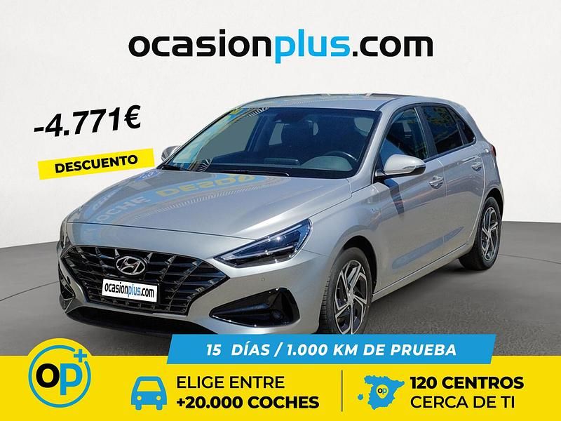 Usado Hyundai i30 N Line 120 CV (88 kW) 2022 Gris