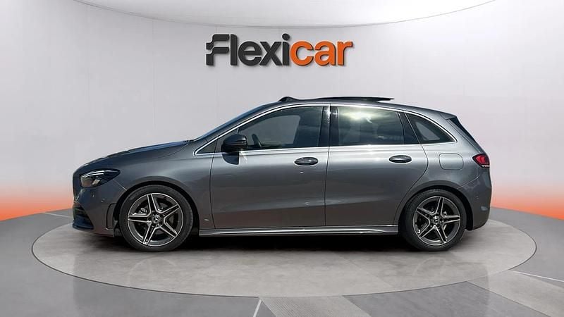 Usado Mercedes B200 150 CV (110 kW) 2019 Gris Utilitario