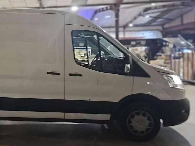 Usado Ford Transit Trend 170 CV (125 kW) 2020 Blanco Van