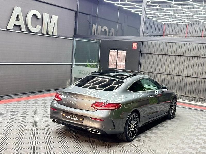 Usado Mercedes C200 184 CV (135 kW) 2016 Gris / plata Coupe