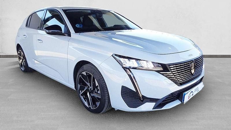 Usado Peugeot 308 Allure 145 CV (106 kW) 2025 Blanco Berlina