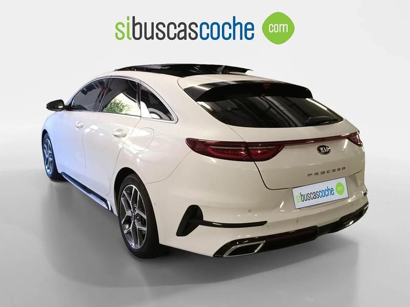 Usado Kia ProCeed GT-Line 140 CV (102 kW) 2020 Blanco Utilitario