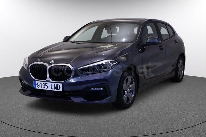 Usado BMW 116 Comfort Edition 116 CV (85 kW) 2021 Gris / plata Utilitario