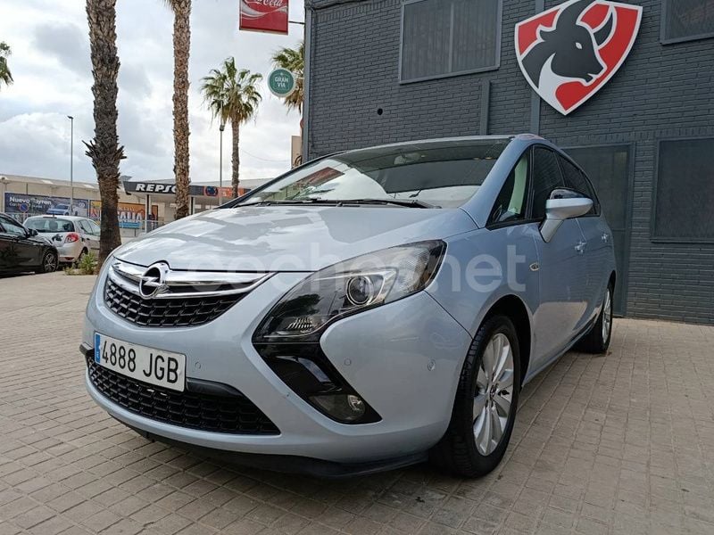 Gris / plata Usado 2015 Opel Zafira Tourer Selective Monovolumen | 10.950 € (Precio justo) - Imagen 1/4