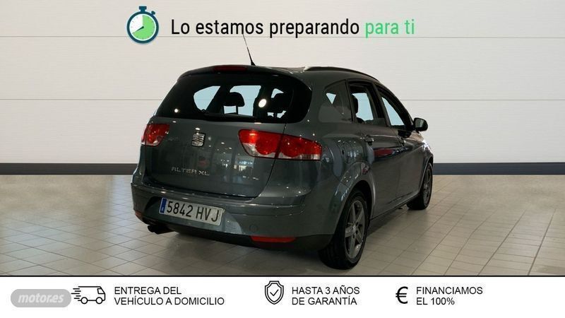 Usado Seat Altea XL I-Tech 125 CV (91 kW) 2014 Gris Monovolumen