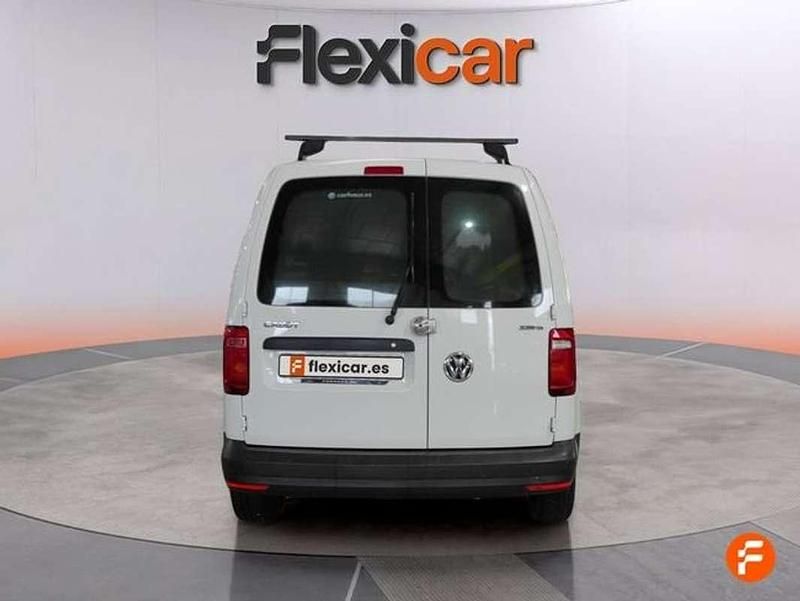 Usado VW Caddy Edition 110 CV (80 kW) 2019 Blanco Monovolumen