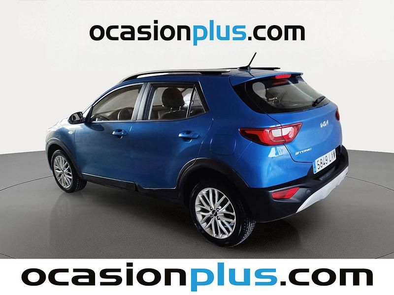 Usado Kia Stonic Plus 84 HP (61 kW) 2022 Azul SUV