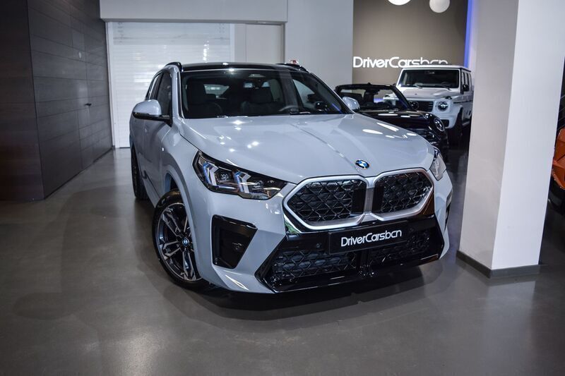 Gris Nuevo 2025 BMW X2 M Sport SUV | 53.500 € - Imagen 1/4