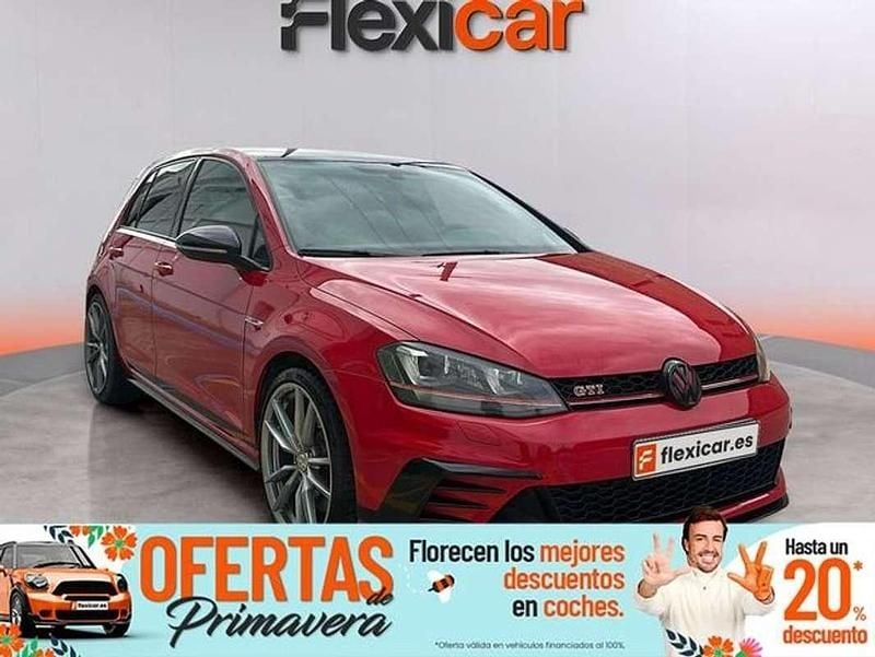 Usado VW Golf VII GTI 265 CV (194 kW) 2017 Rojo Utilitario