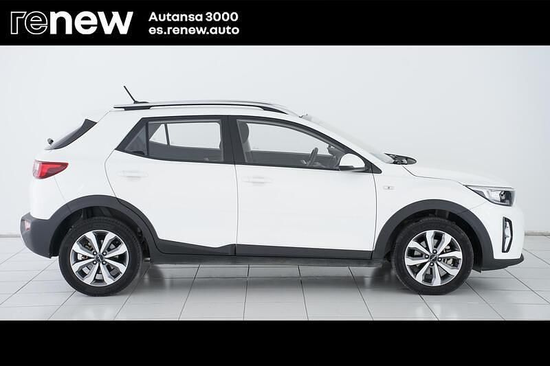 Usado Kia Stonic 100 CV (73 kW) 2021 Blanco SUV