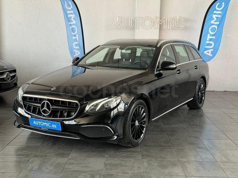 Usado Mercedes E220 194 CV (142 kW) 2018 Negro Familiar