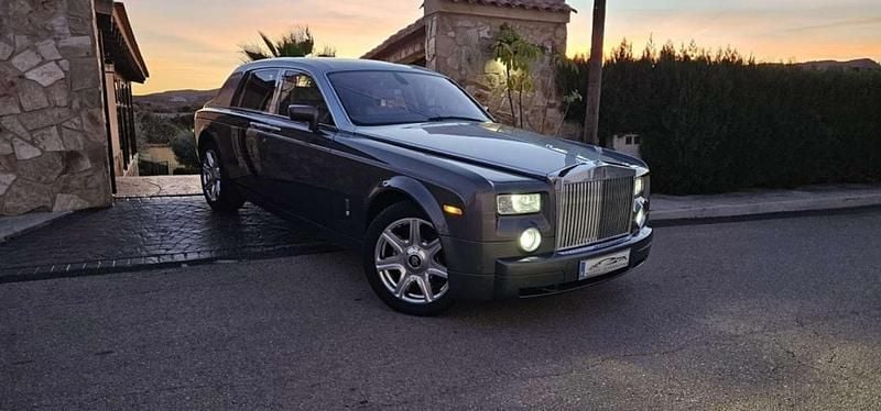 Usado Rolls Royce Phantom 460 CV (338 kW) 2008 Negro Berlina