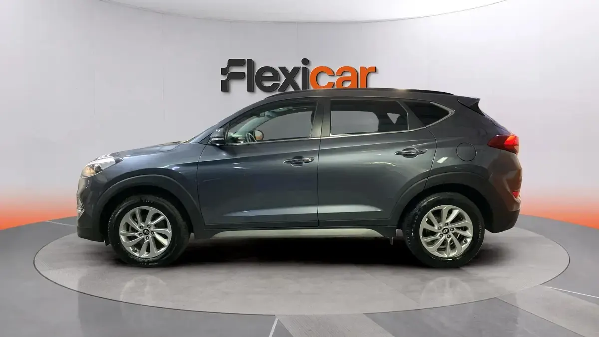 Usado Hyundai Tucson 116 CV (85 kW) 2018 Gris SUV