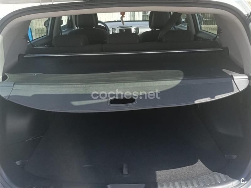 Usado Kia Sportage Plus 115 CV (84 kW) 2012 Blanco SUV