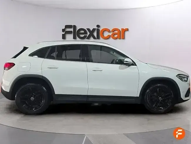 Usado Mercedes GLA250 218 CV (160 kW) 2021 Blanco SUV