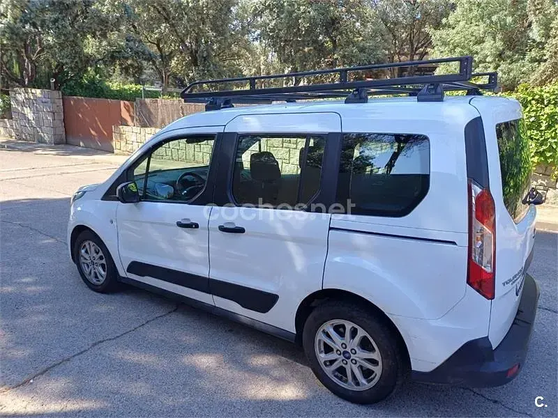 Usado Ford Tourneo Connect Trend 120 CV (88 kW) 2021 Blanco Monovolumen