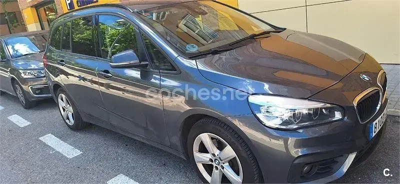 Usado BMW 218 150 CV (110 kW) 2017 Gris / plata Familiar